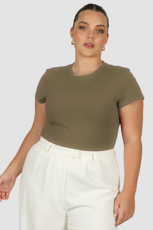 BUTTERY TEE OLIVE - Fayt The Label