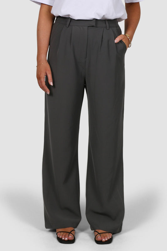 DOWNTOWN PANT CHARCOAL TALL FIT - Fayt The Label