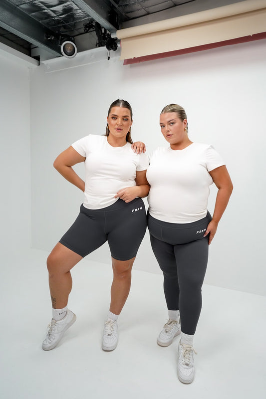 FORM BASE SHORT GREY - Fayt The Label