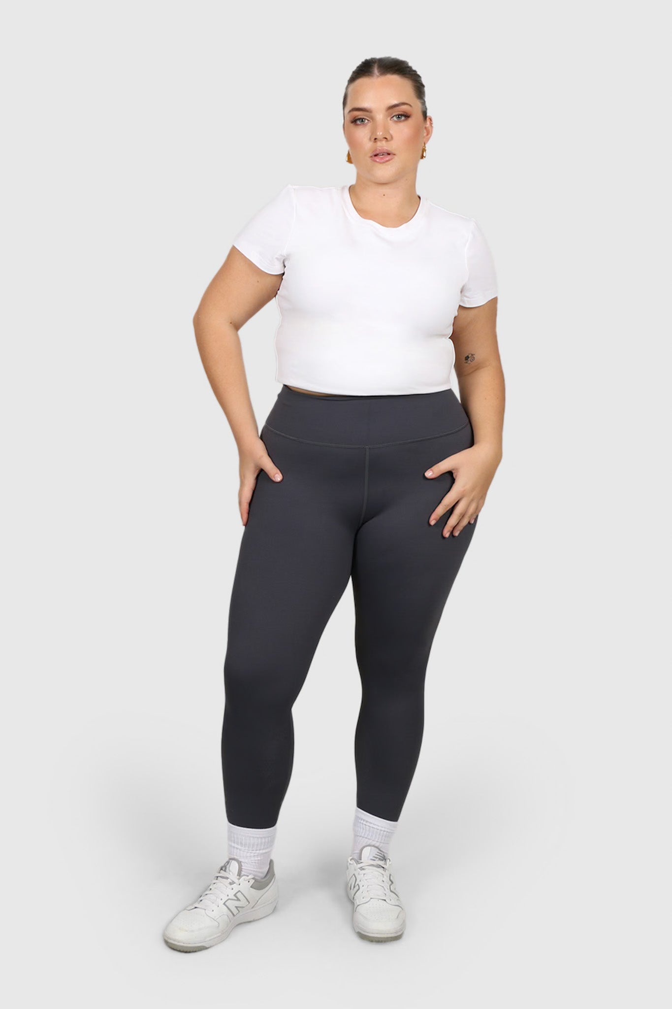 FORM BASE TIGHT 7/8 GREY - Fayt The Label
