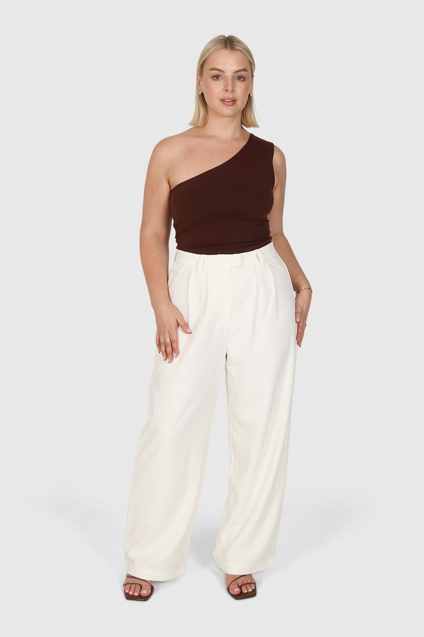 SULLIVAN ONE SHOULDER TOP CHOC - Fayt The Label